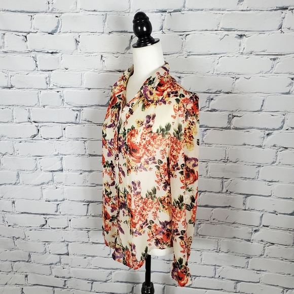 Nasty Gal Floral Button Down Shirt - Picture 2 of 7